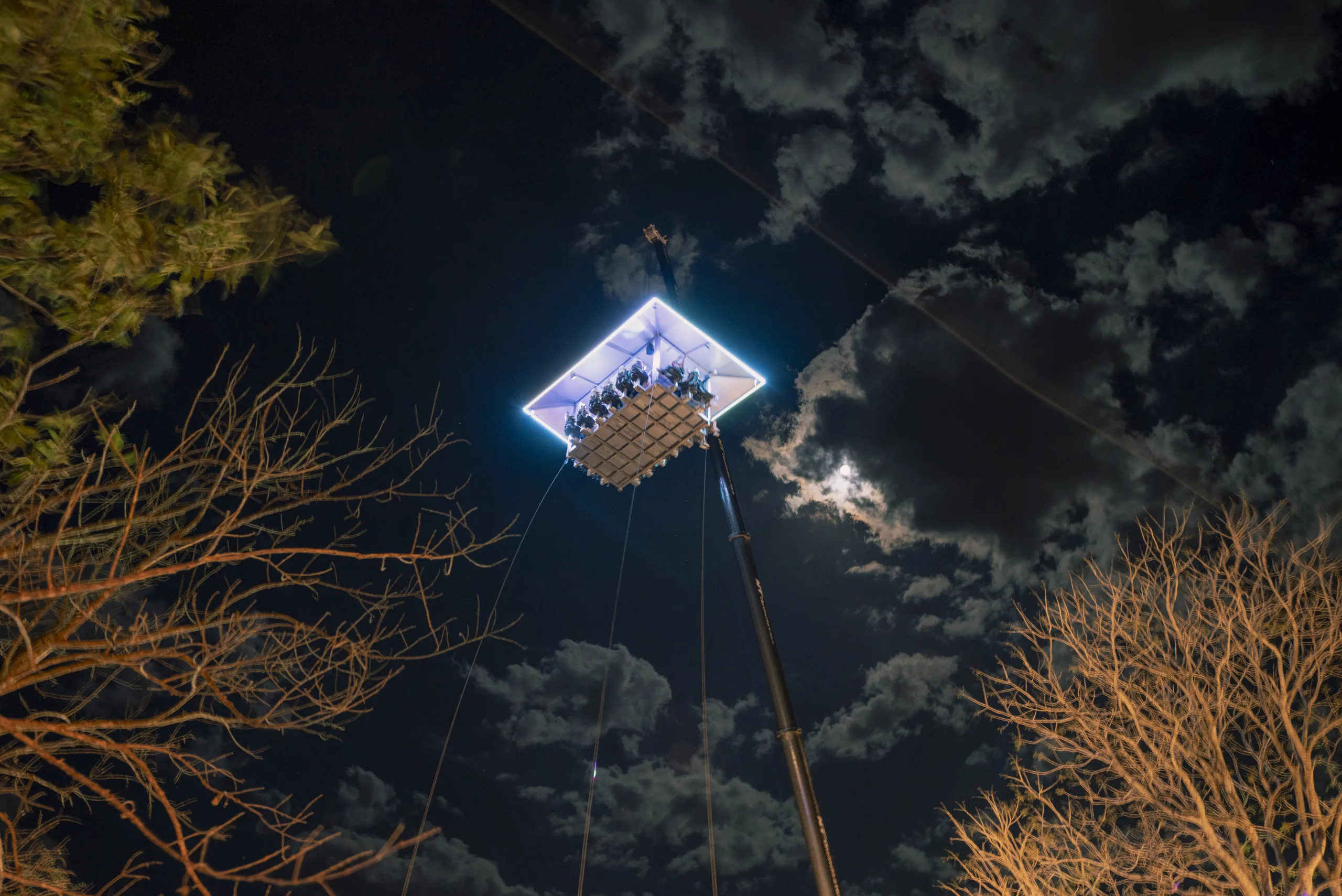 Copy of Pirilounge_106 Sky Piri